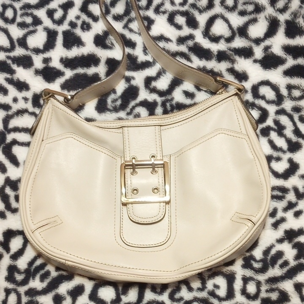 BCBGirls Cream Shoulder Bag with Textured Finish
